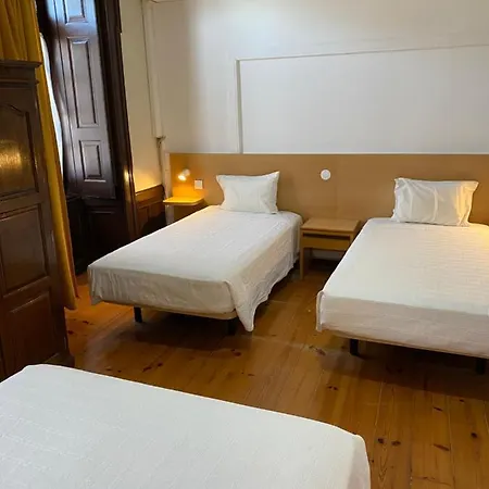 Lusa Atenas Casa de hóspedes