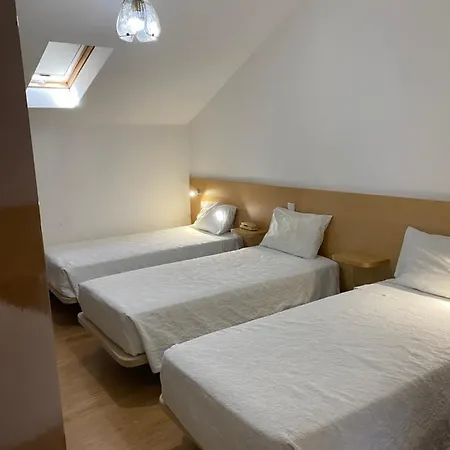 Casa de hóspedes Lusa Atenas 3*