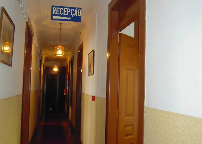 Pensjonat Lusa Atenas Coimbra